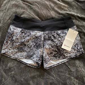 Lululemon Run Times Short II 4”